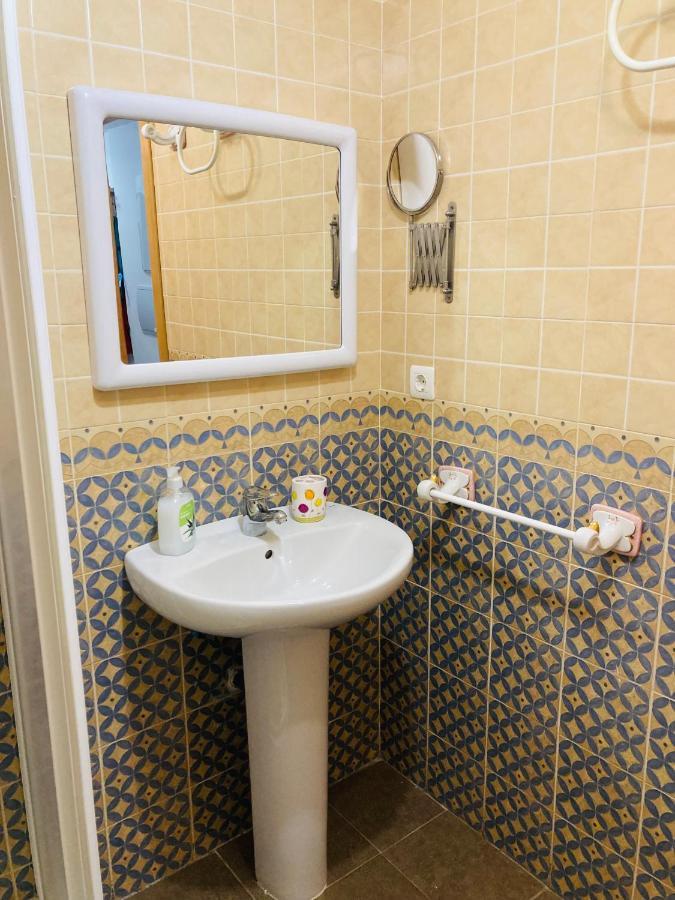 El Hogar De Mercedes Guejar-Sierra Bagian luar foto