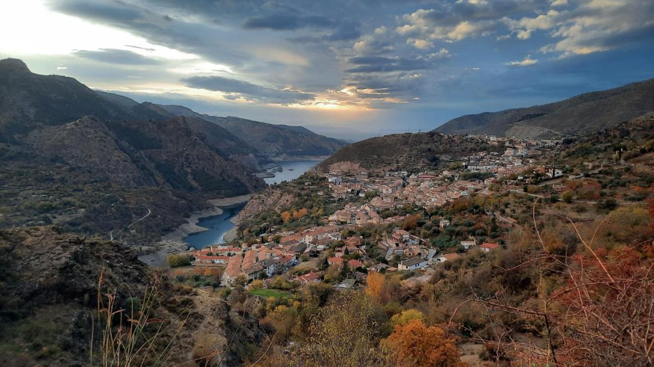 El Hogar De Mercedes Guejar-Sierra Bagian luar foto